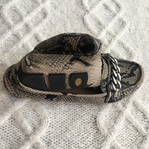 Circa Joan & David Lux Series Python Chain Flats - Picture 7 of 8